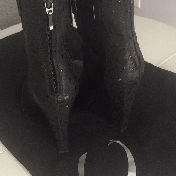 Monika Chiang Boots - Picture 2 of 4